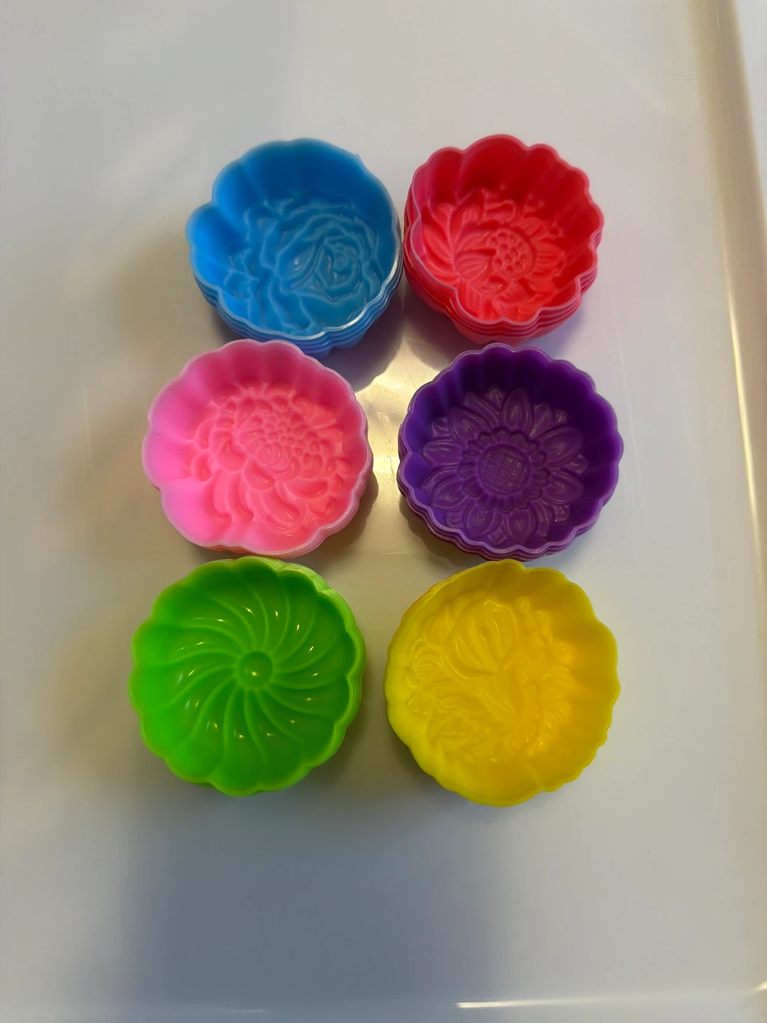 Set of 12 Flower Molds - photo 2