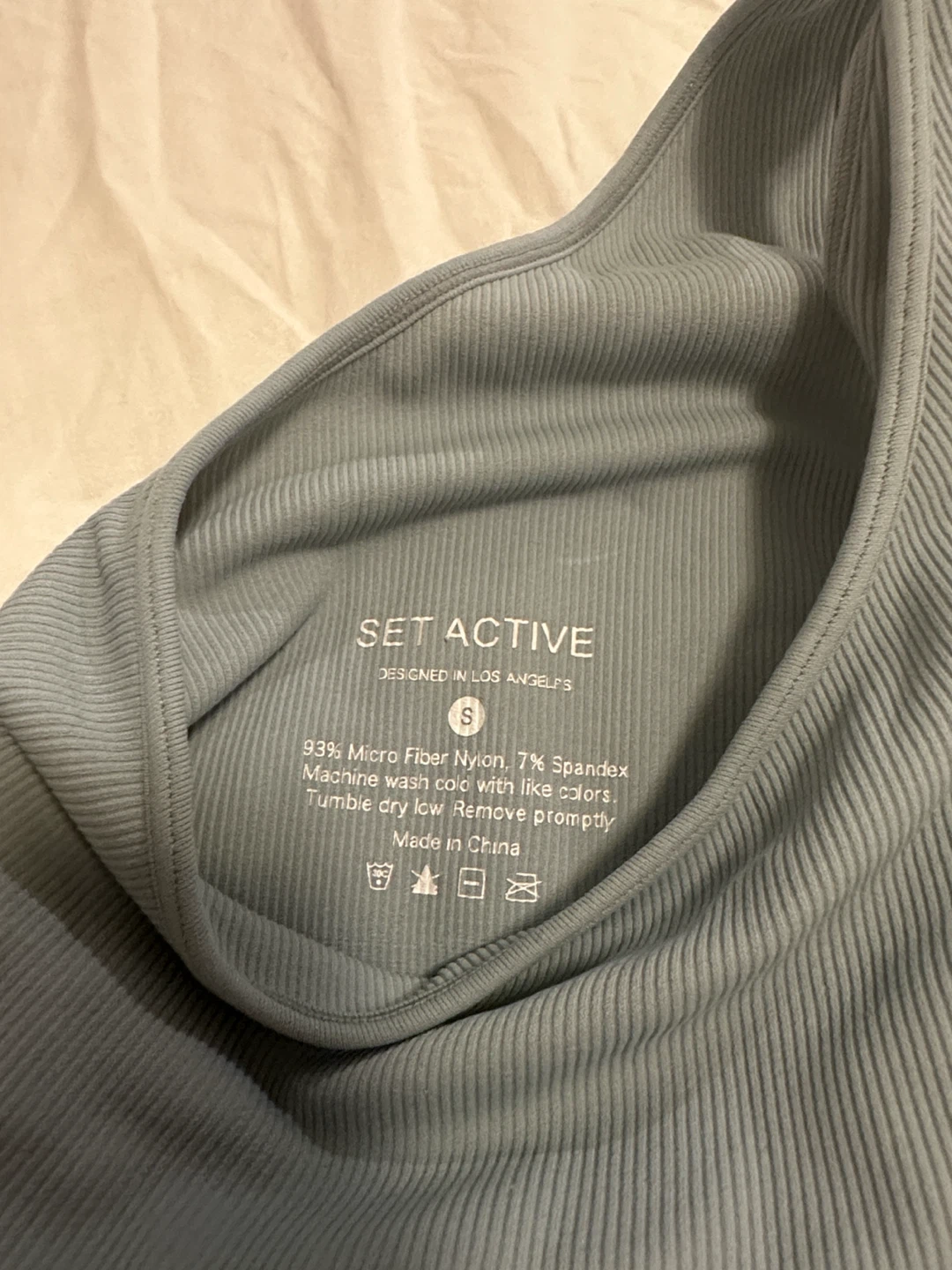 Activewear (Set Active, Fabletics, Lululemon, Aritzia) - photo 3