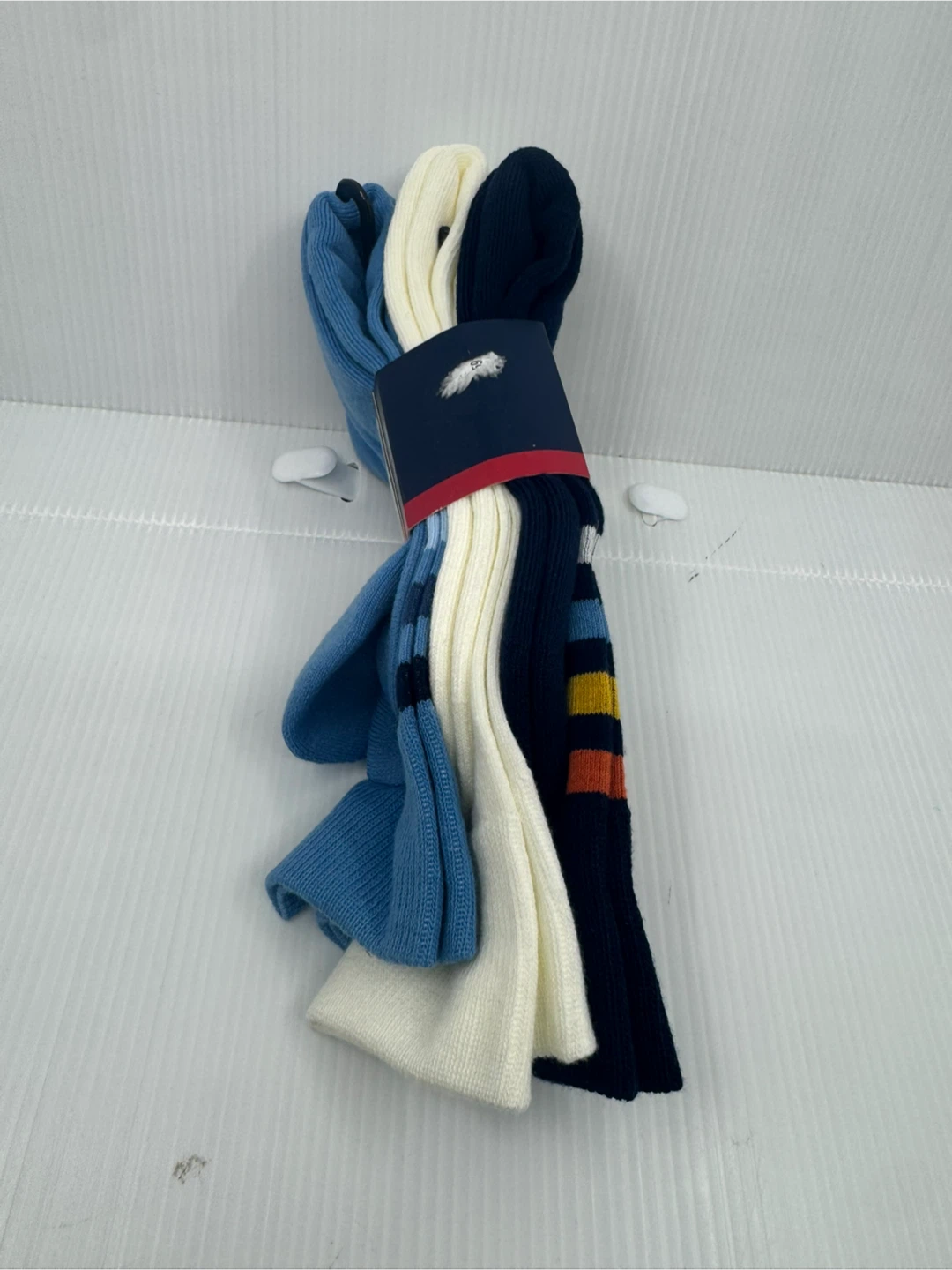 Chaps Crew Socks - 3 Pairs - Shoe Size 6-12.5 - photo 3
