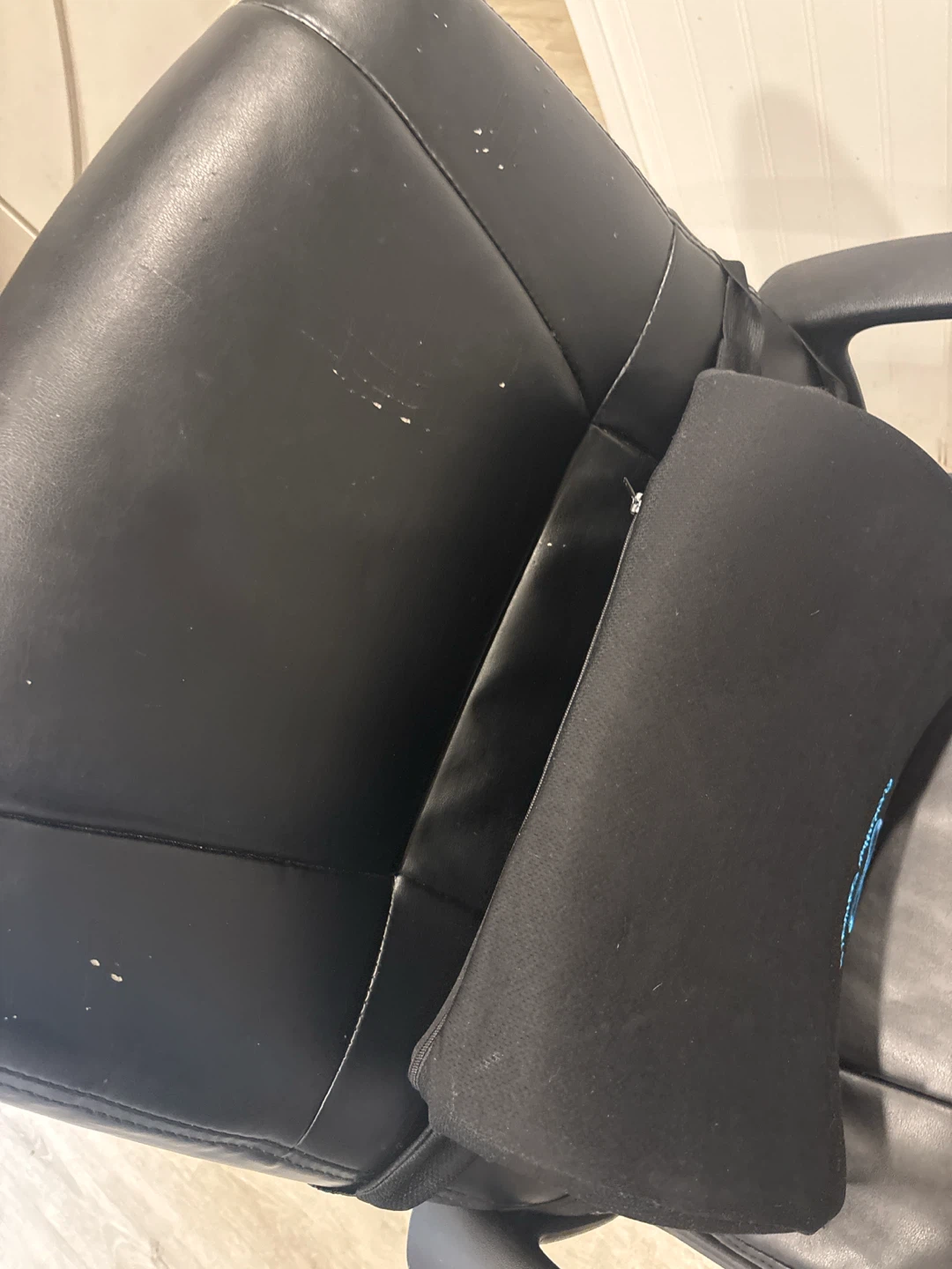 Computer chair with back support used - photo 3