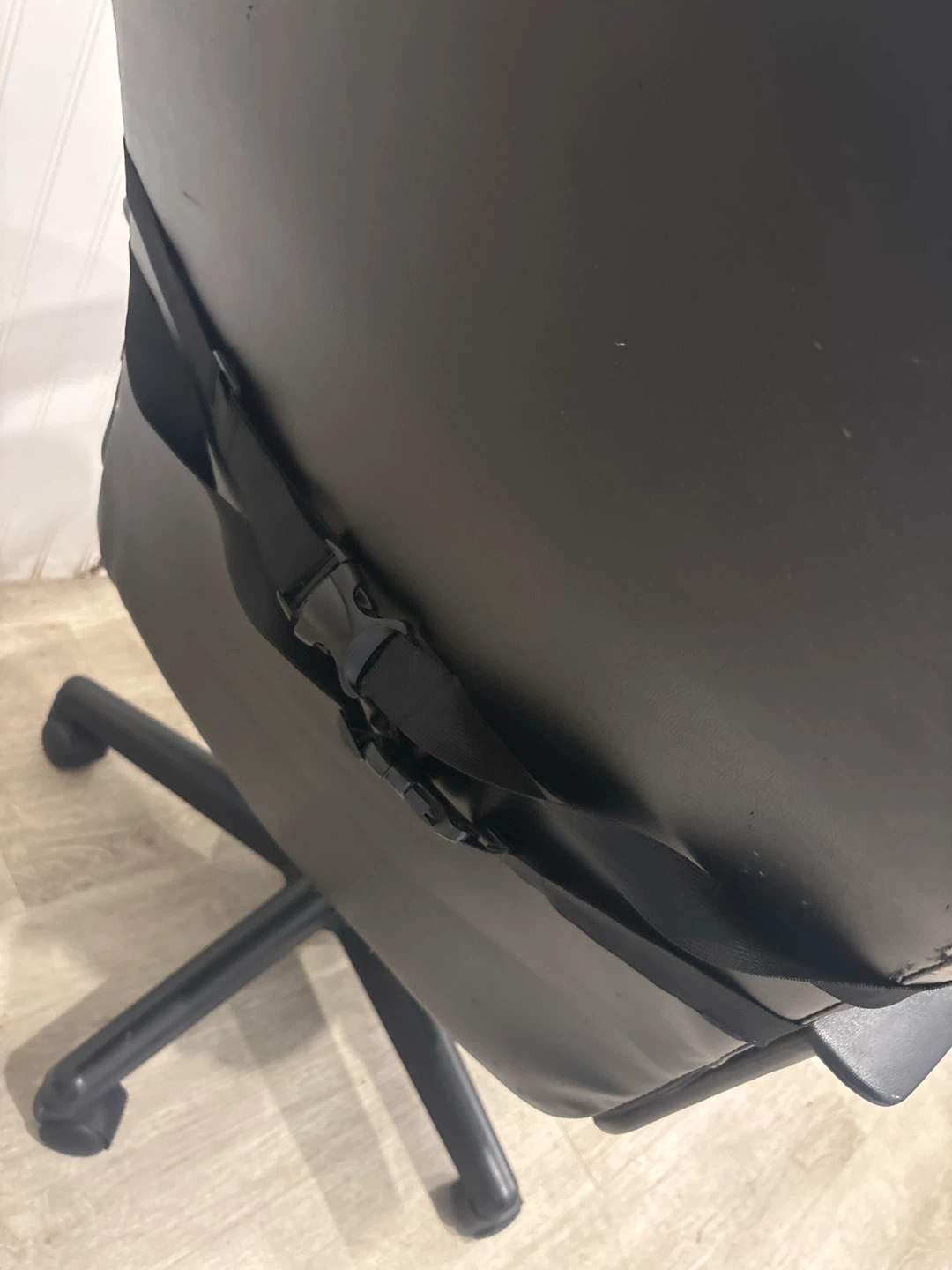 Computer chair with back support used - photo 5