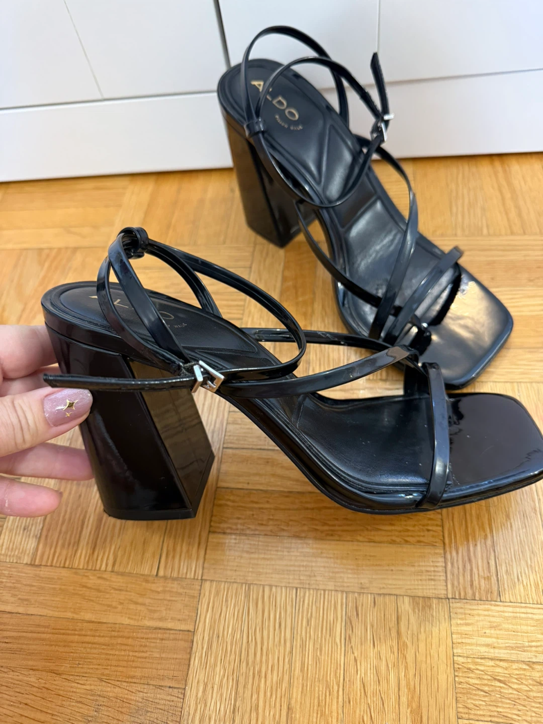 ALDO Black Strappy Block Heel Sandals Size 8.5 - photo 2