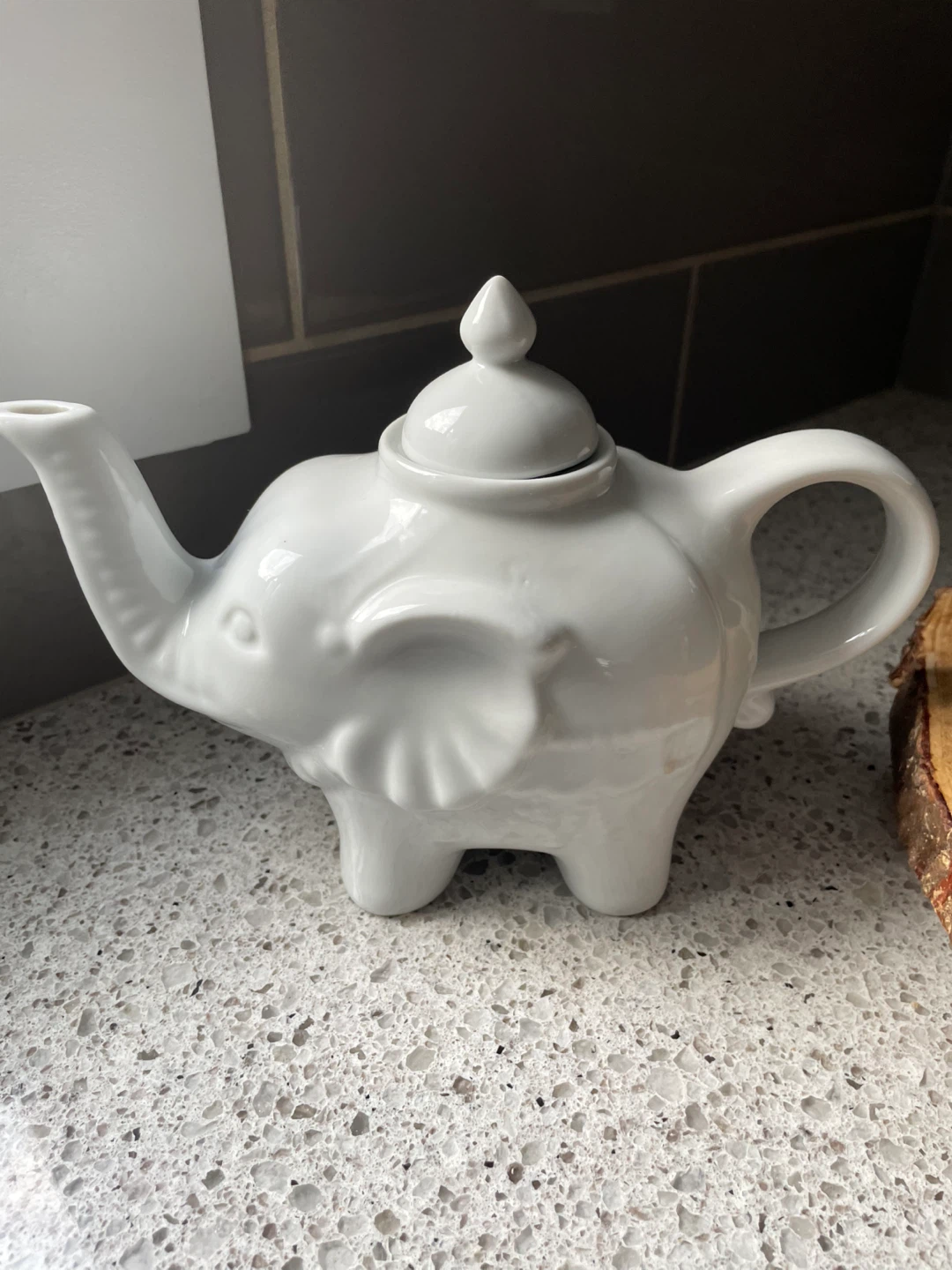White Elephant Teapot - photo 2