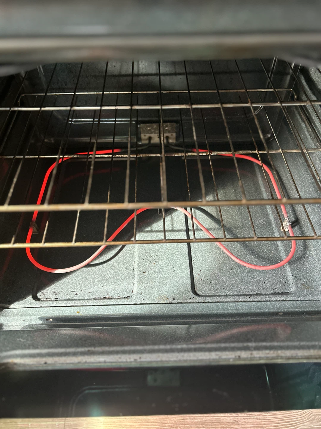 Stainless steel Amana electric range with a black glass cooktop - photo 5