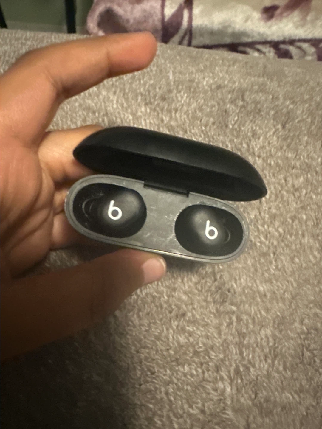 Beats Studio Buds + Charging Case - photo 2