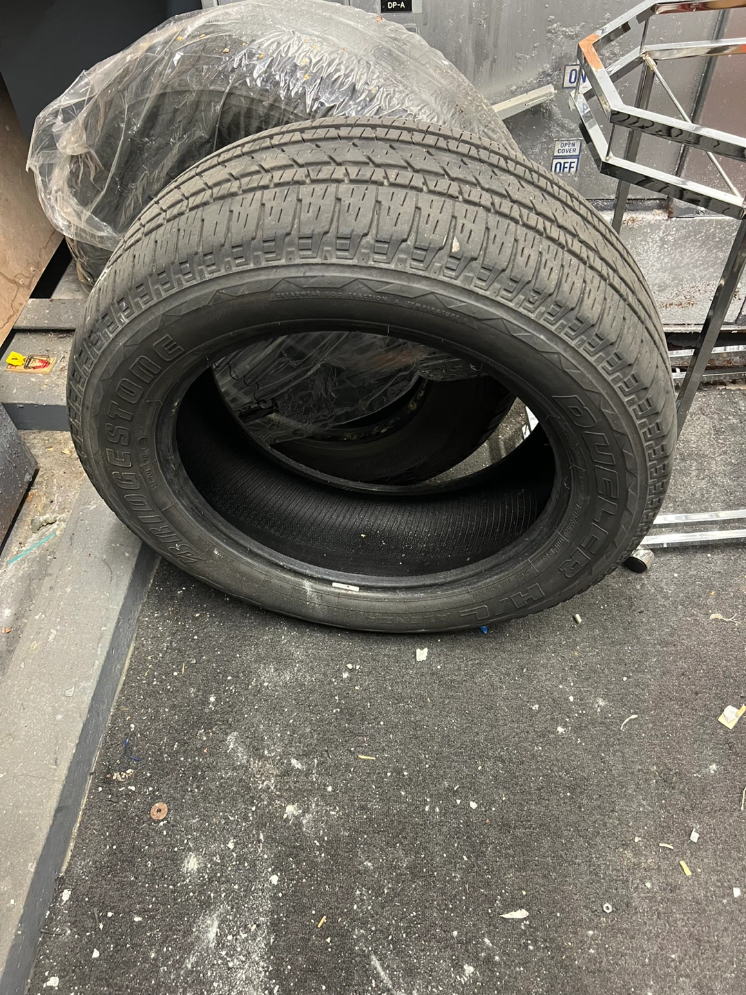 Bridgestone Dueler Tire