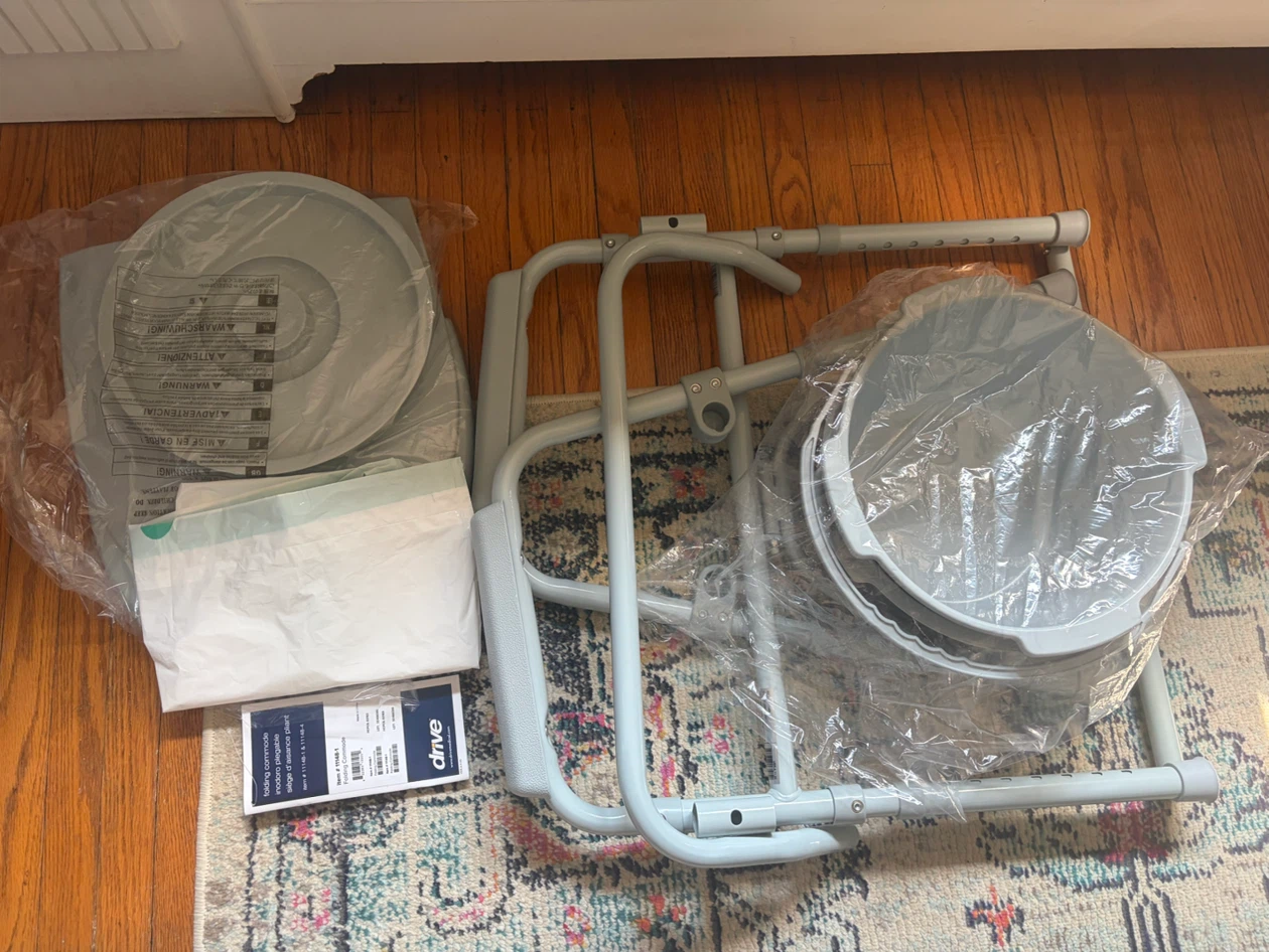 Drive Folding Commode - photo 2