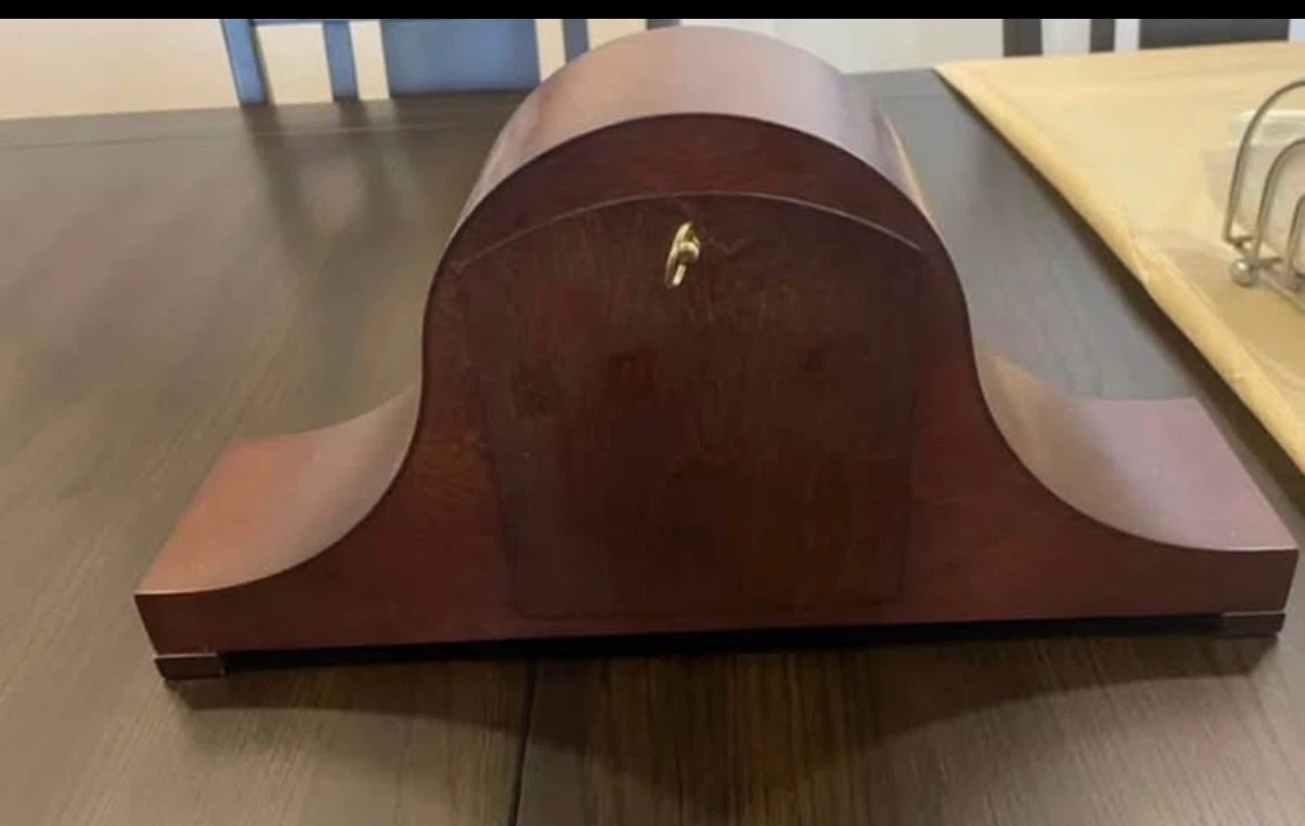 Hermel Wooden Mantel Clock - photo 2