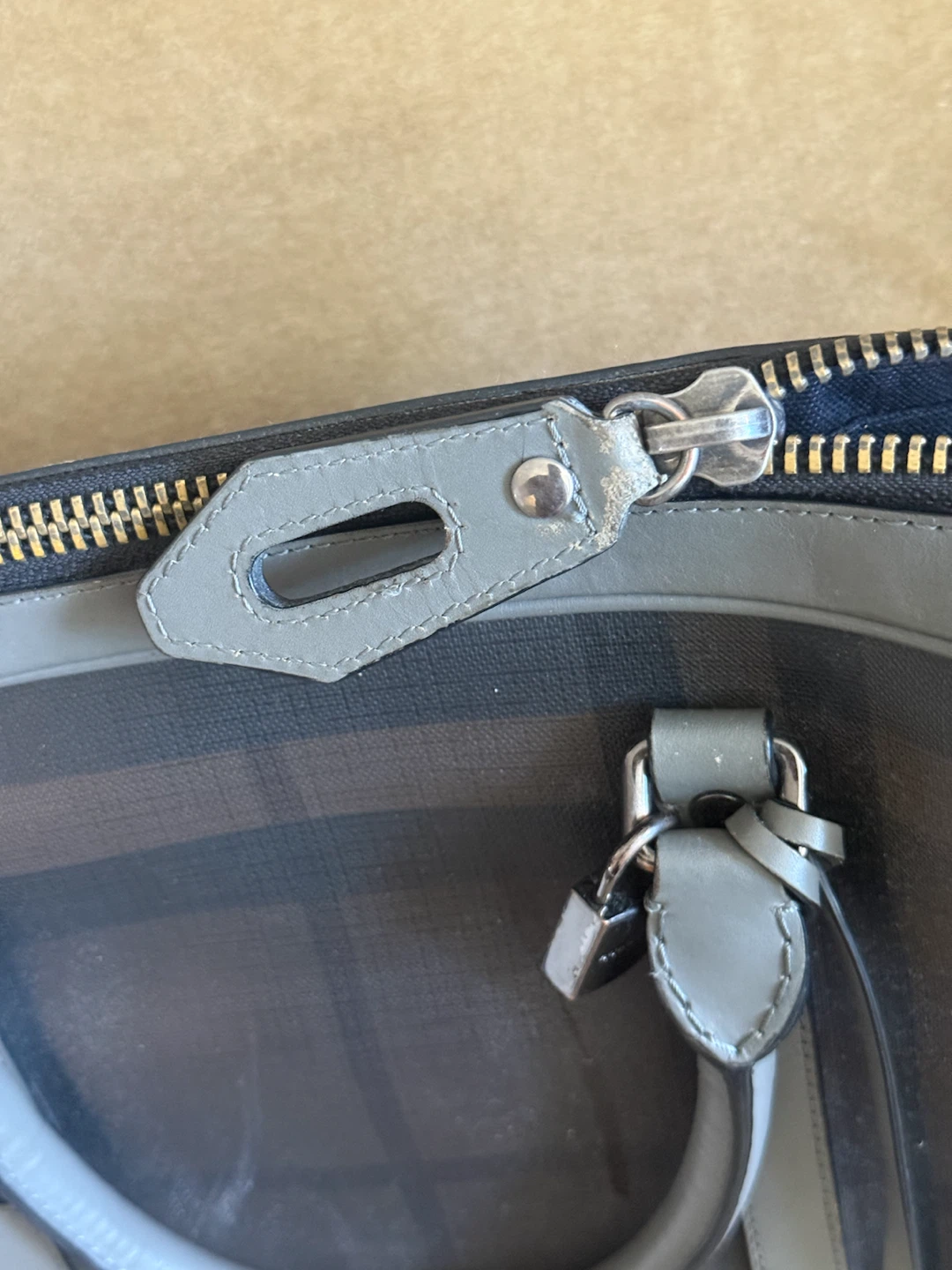 Burberry Briefcase - photo 5