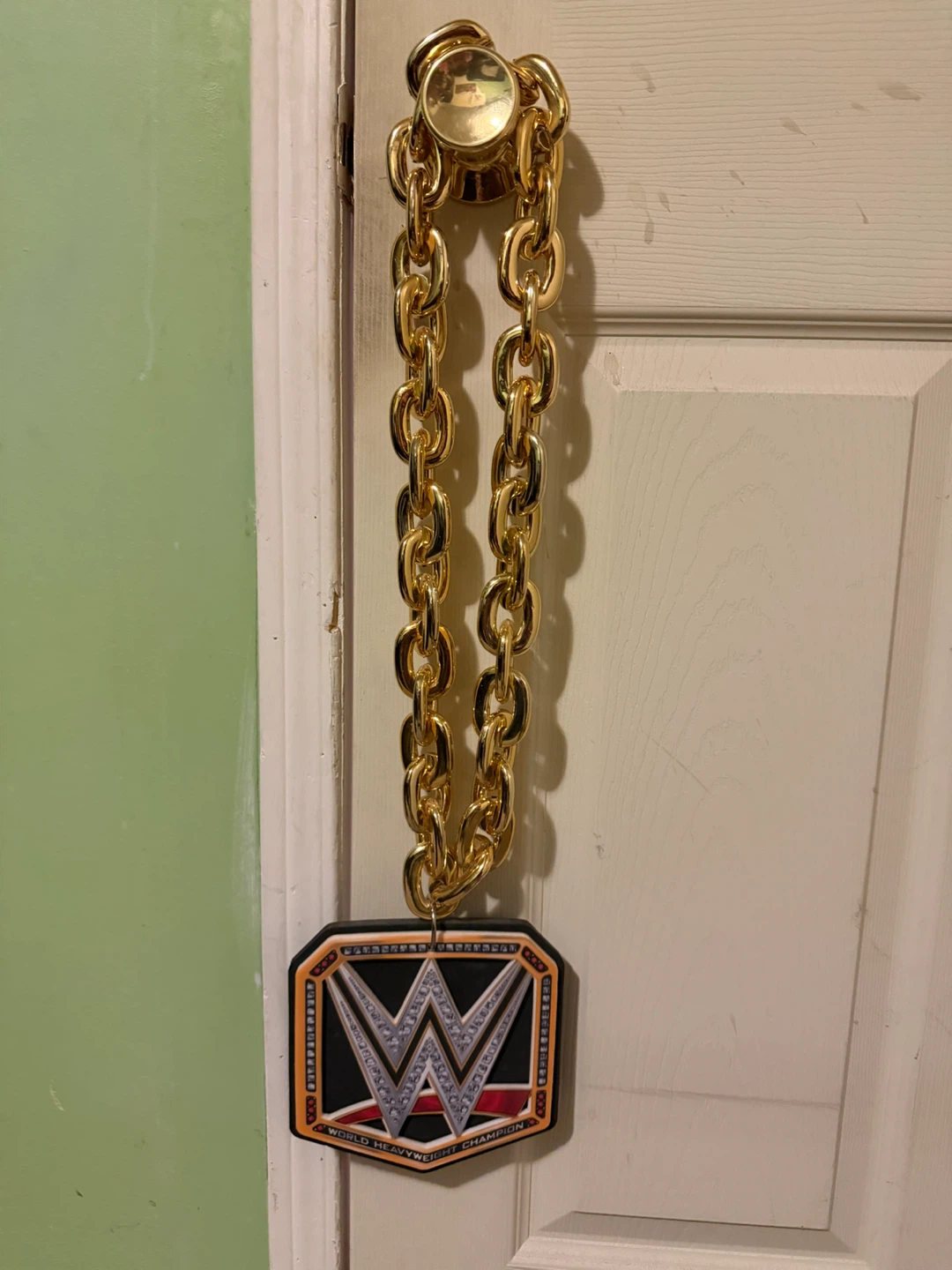 WWE World Heavyweight Champion Chain Necklace