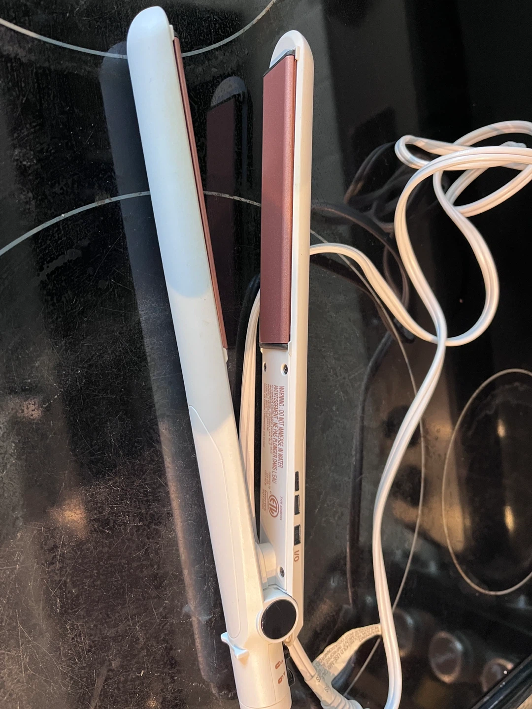 Conair Hair Straightener - photo 3