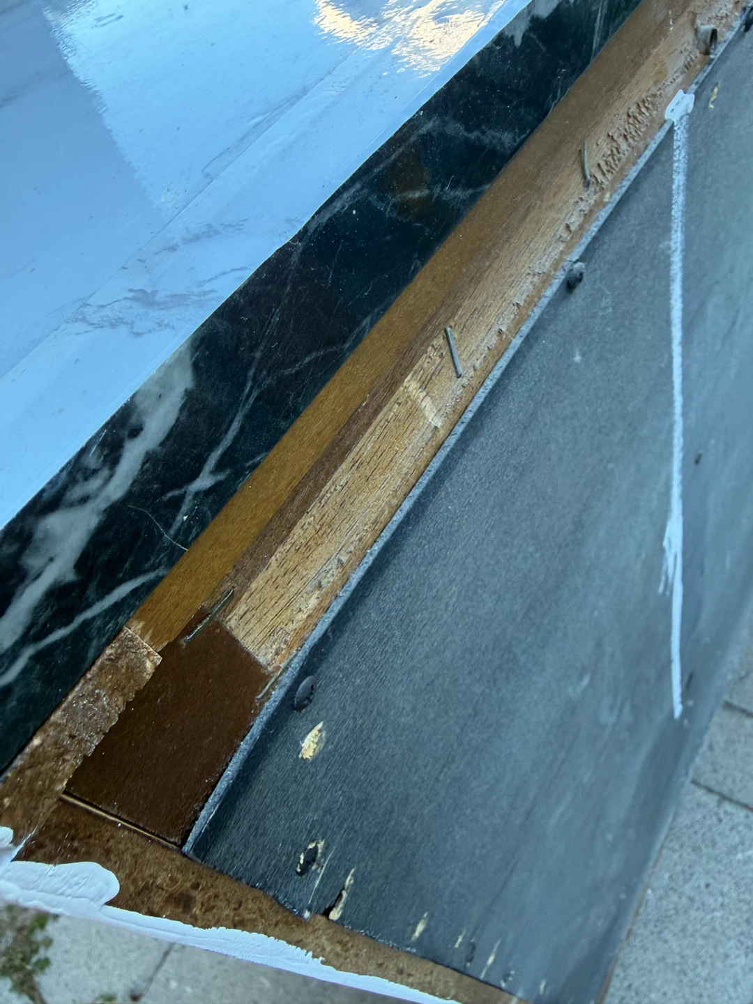 FREE Vanity Dresser - Restore, Wood, or diy fix etc - photo 4