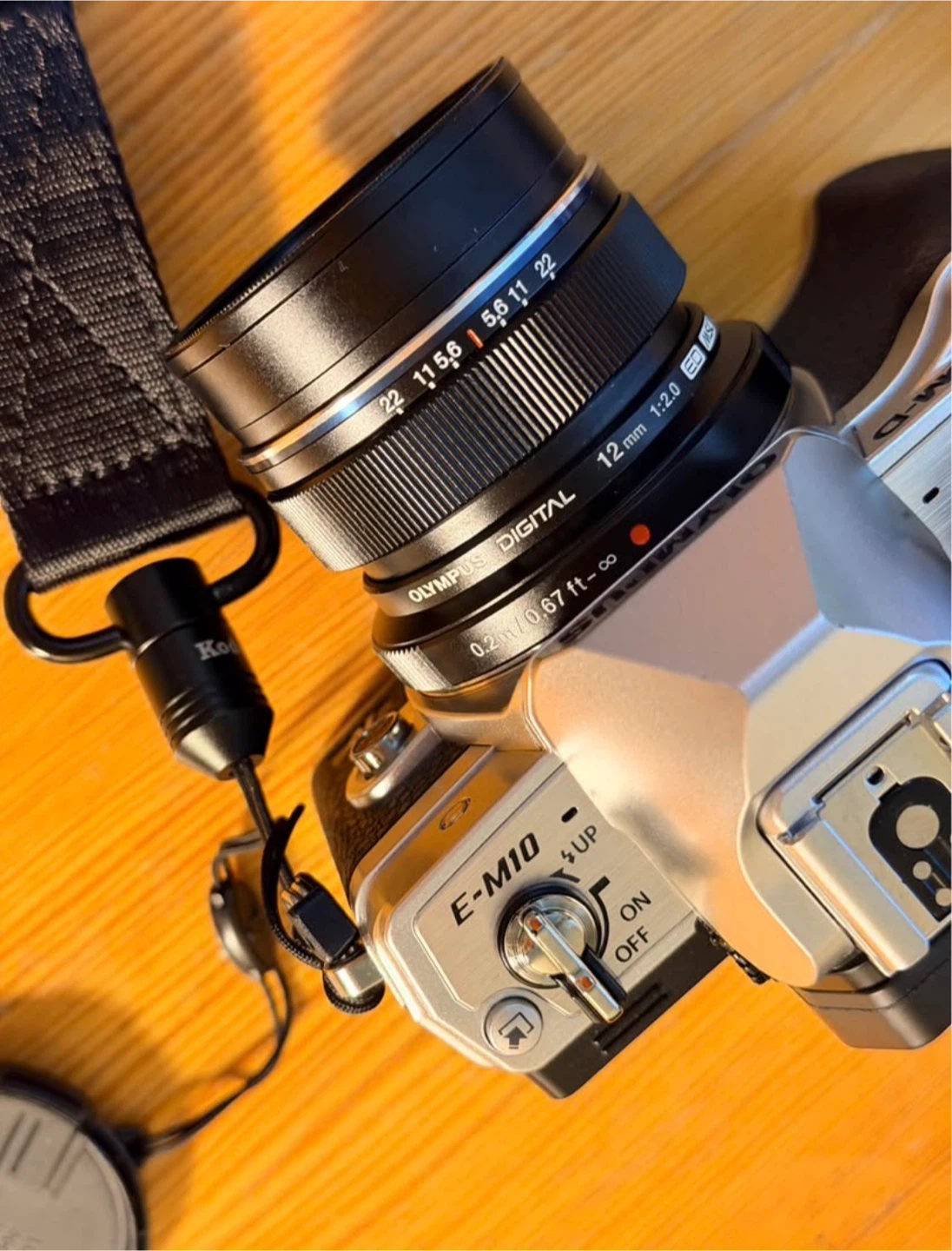 Olympus OM-D E-M10 IV Camera Silver - photo 2