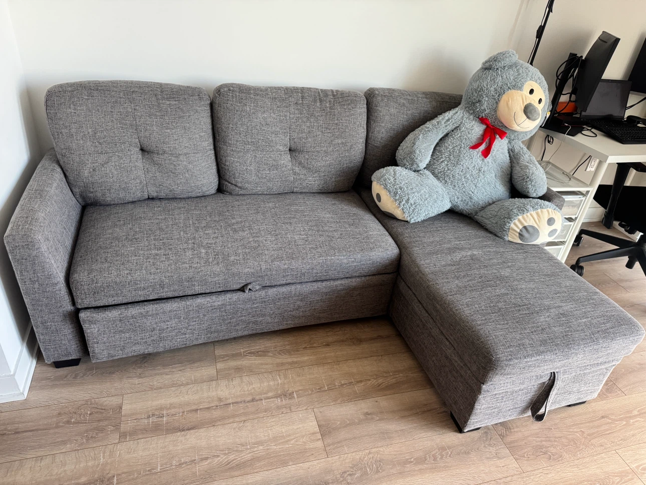 Wayfair Sectional Sofa Bed / Pull-Out Couch – Like New - photo 2
