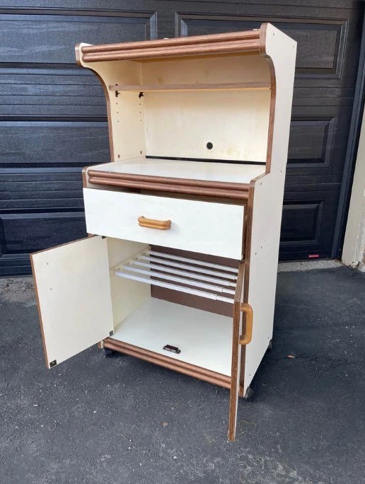 Vintage Kitchen Cabinet on Casters (wheels) - photo 2