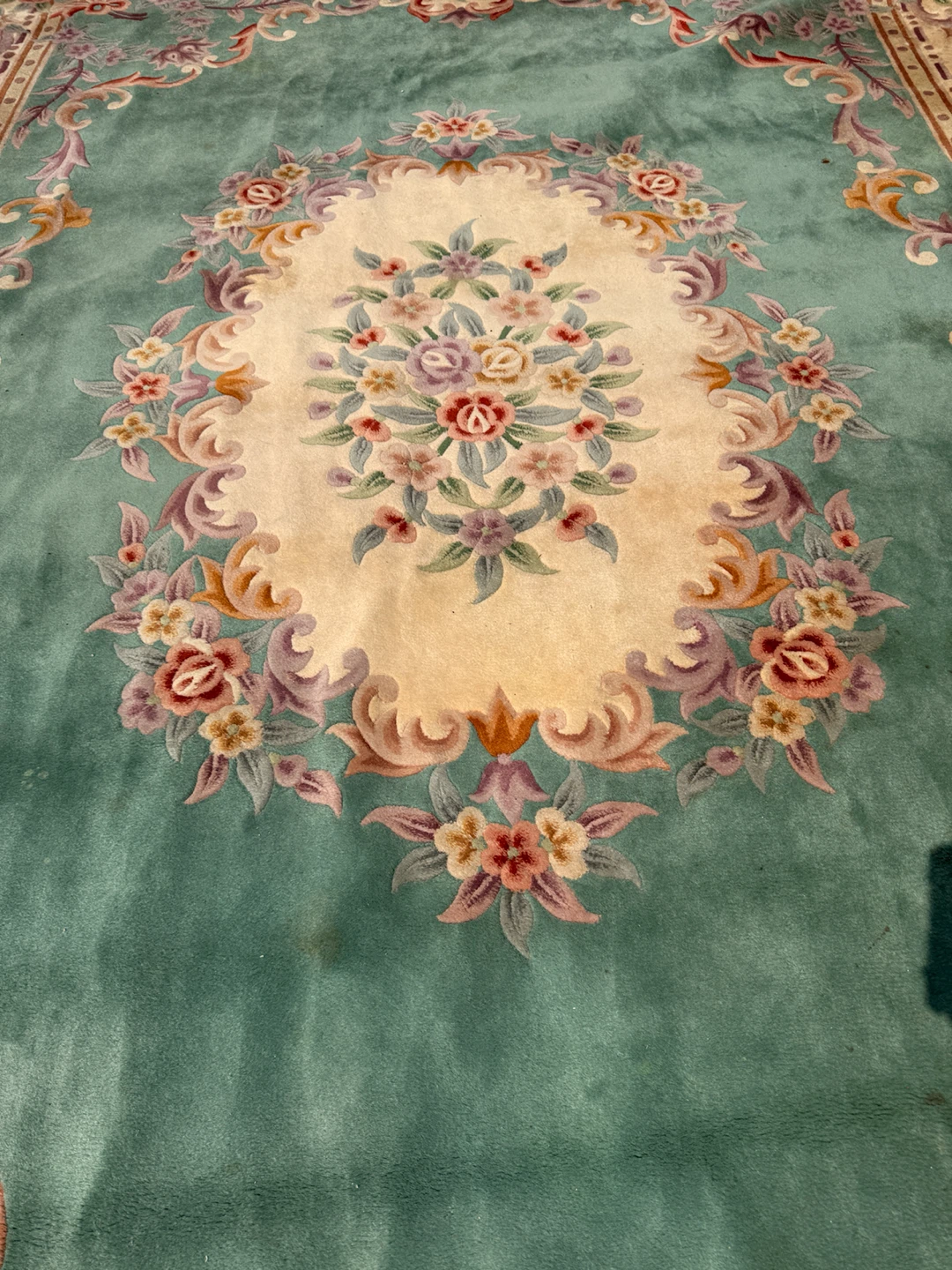 Area Rug with Floral Design - photo 2