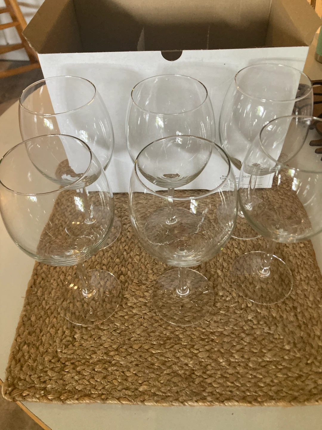 MOVING SALE : IKEA SVALKA 6x Wine Glasses 60cl - photo 2