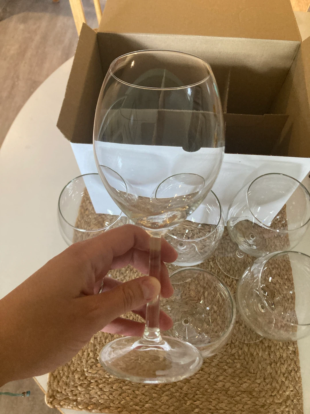 MOVING SALE : IKEA SVALKA 6x Wine Glasses 60cl - photo 4