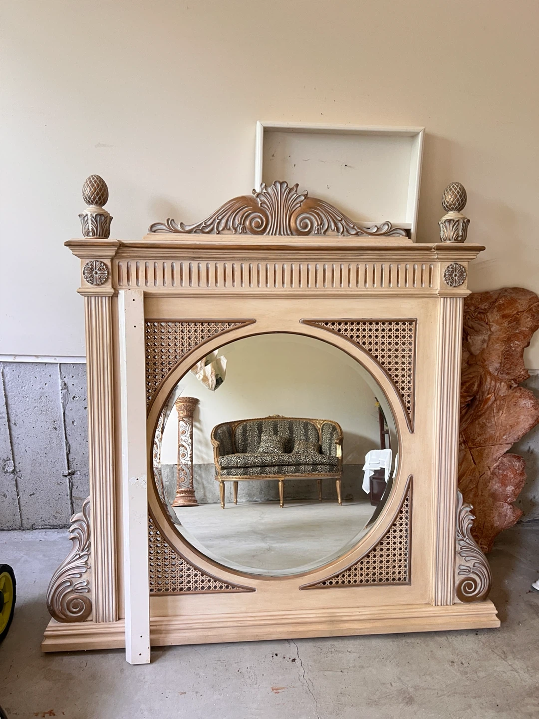 Pulaski Large French Neoclassical Cane Mirror - photo 2