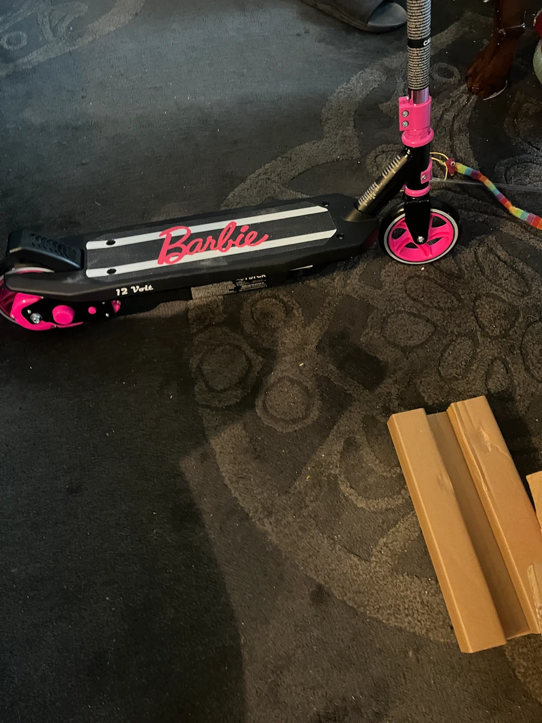 Barbie electric scooter brand new - photo 2