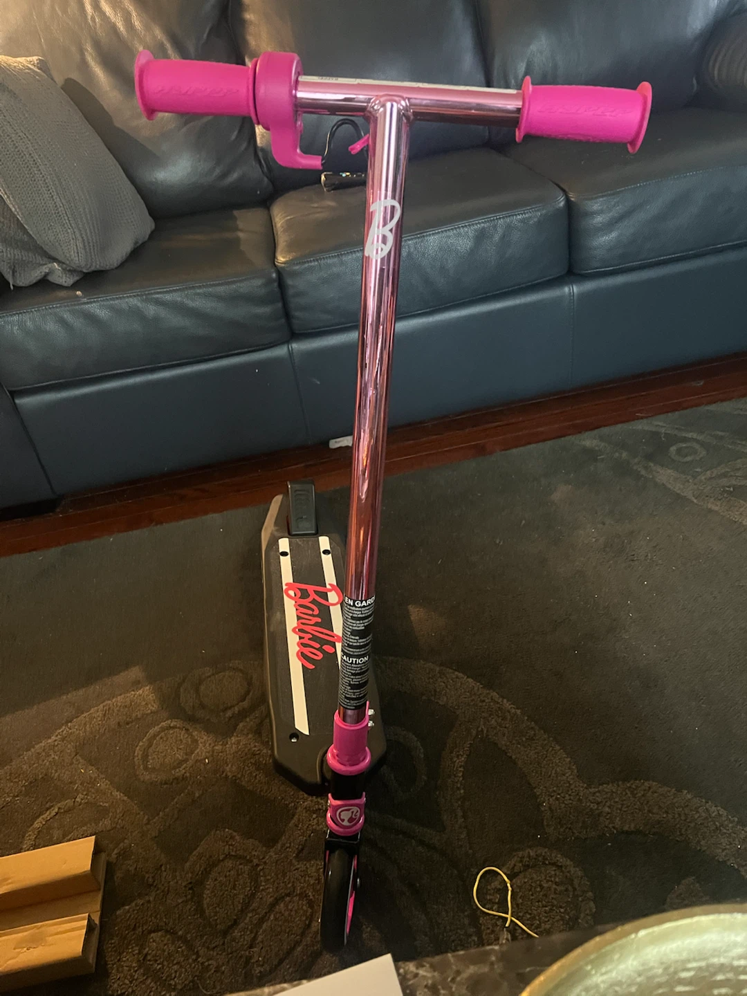 Barbie electric scooter brand new - photo 3