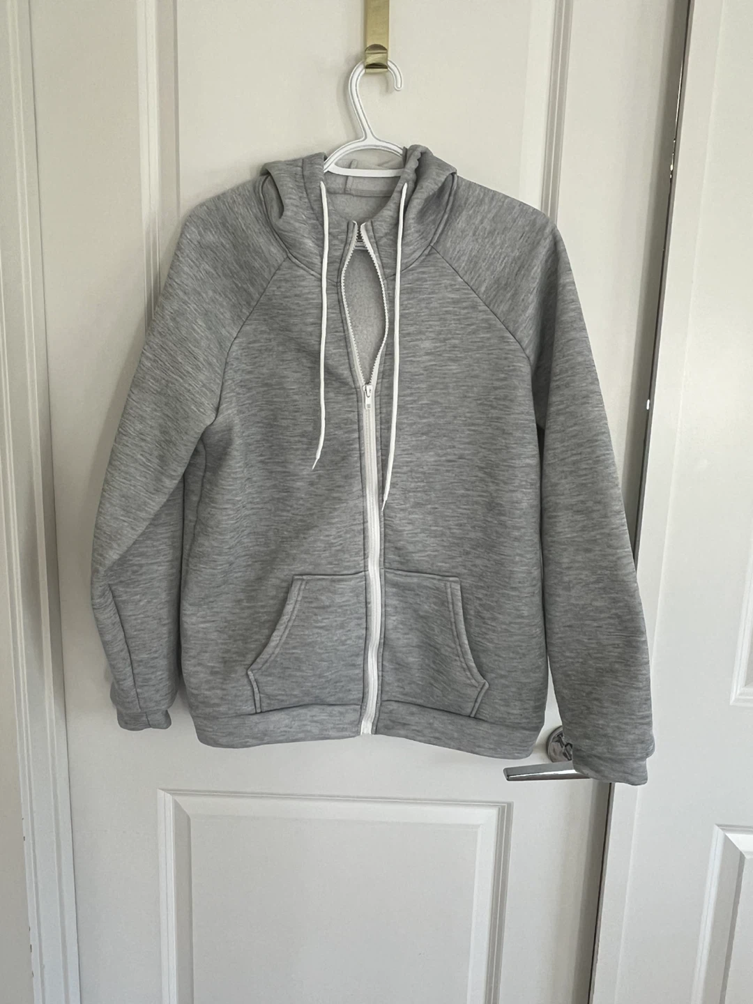 Large - Grey Zip-Up Hoodie