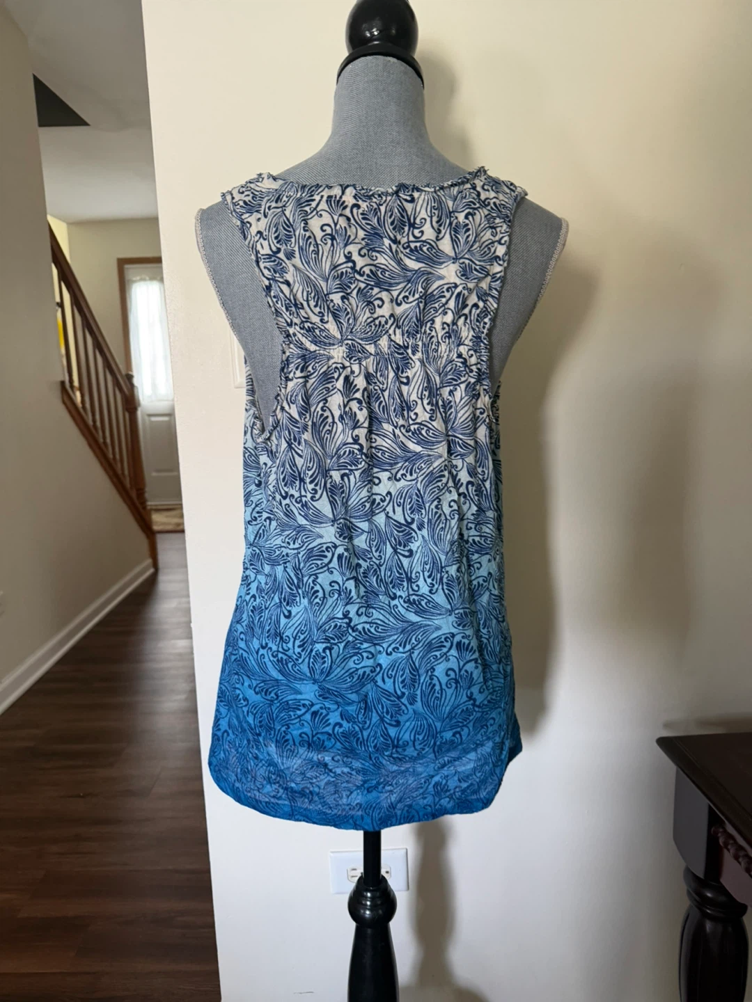 ELLE Blue Ombre Tank Top Size S - photo 2