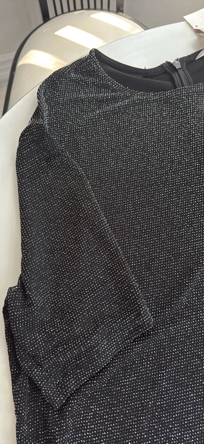 H & M black sparkle top - photo 4