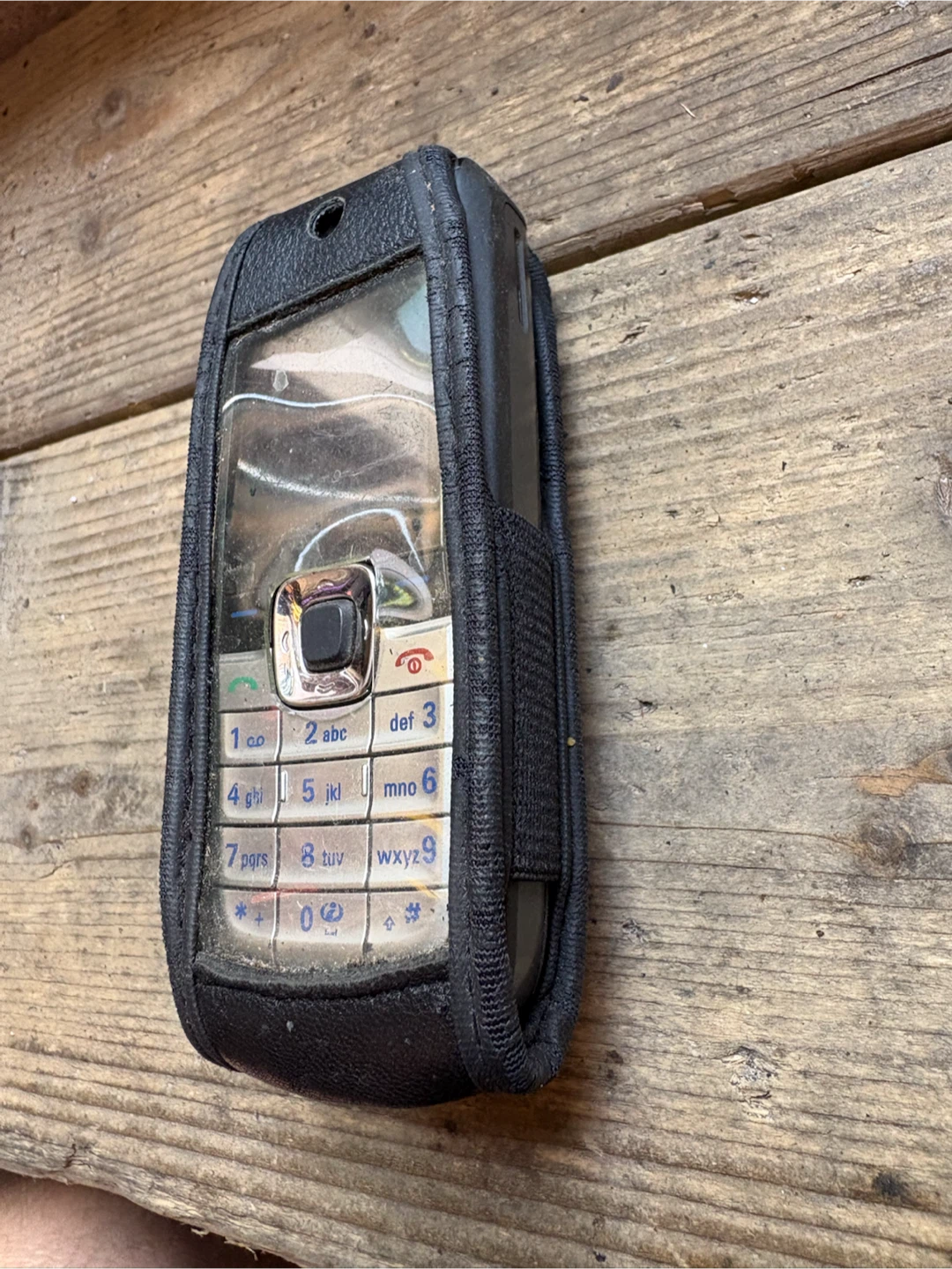 Nokia 2610 Cell Phone - photo 3