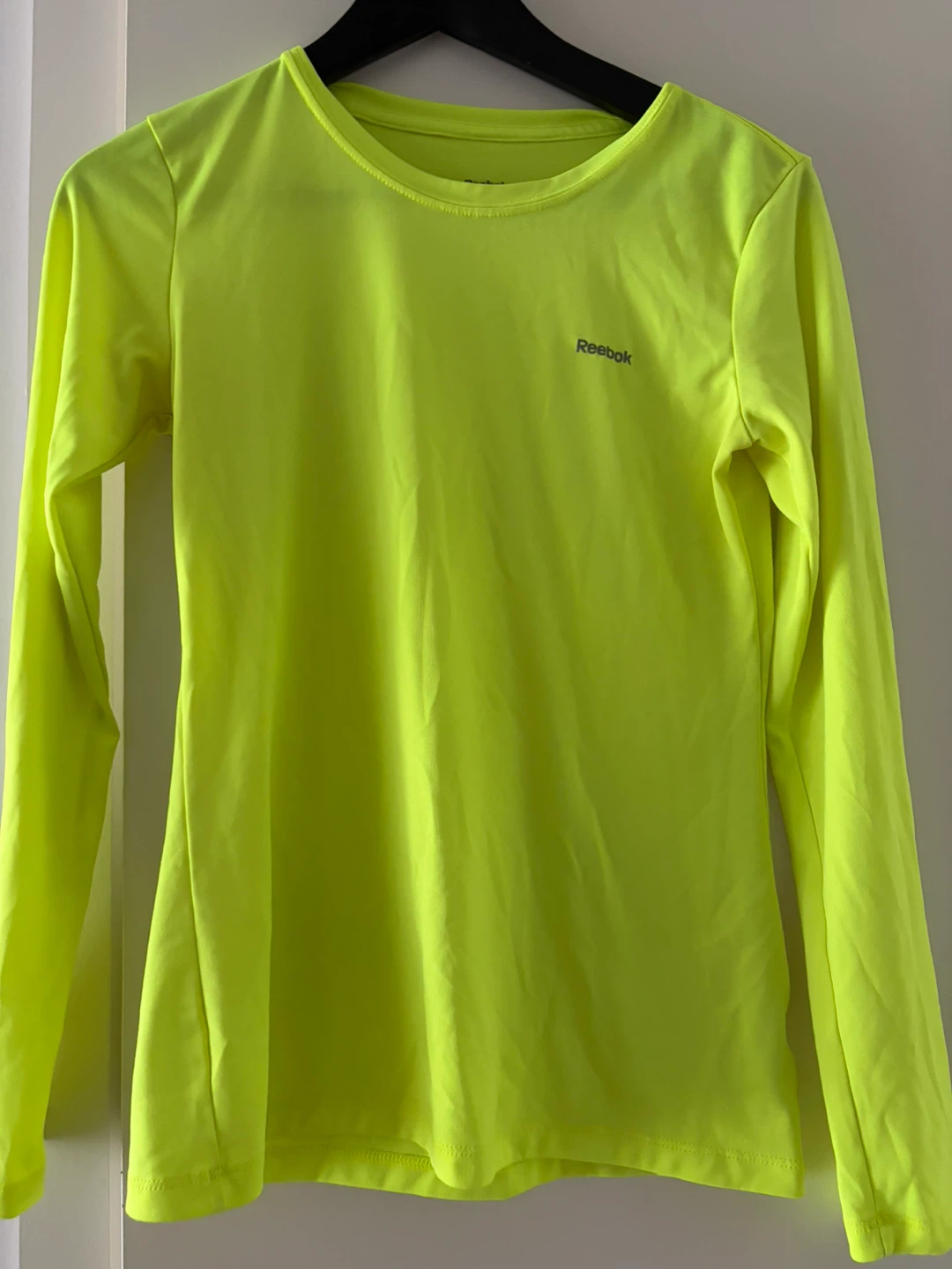 Reebok Long Sleeve Athletic Shirt
