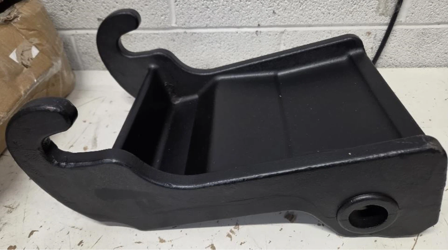X-Change Coupler Bracket for Bobcat E Series - New - photo 4