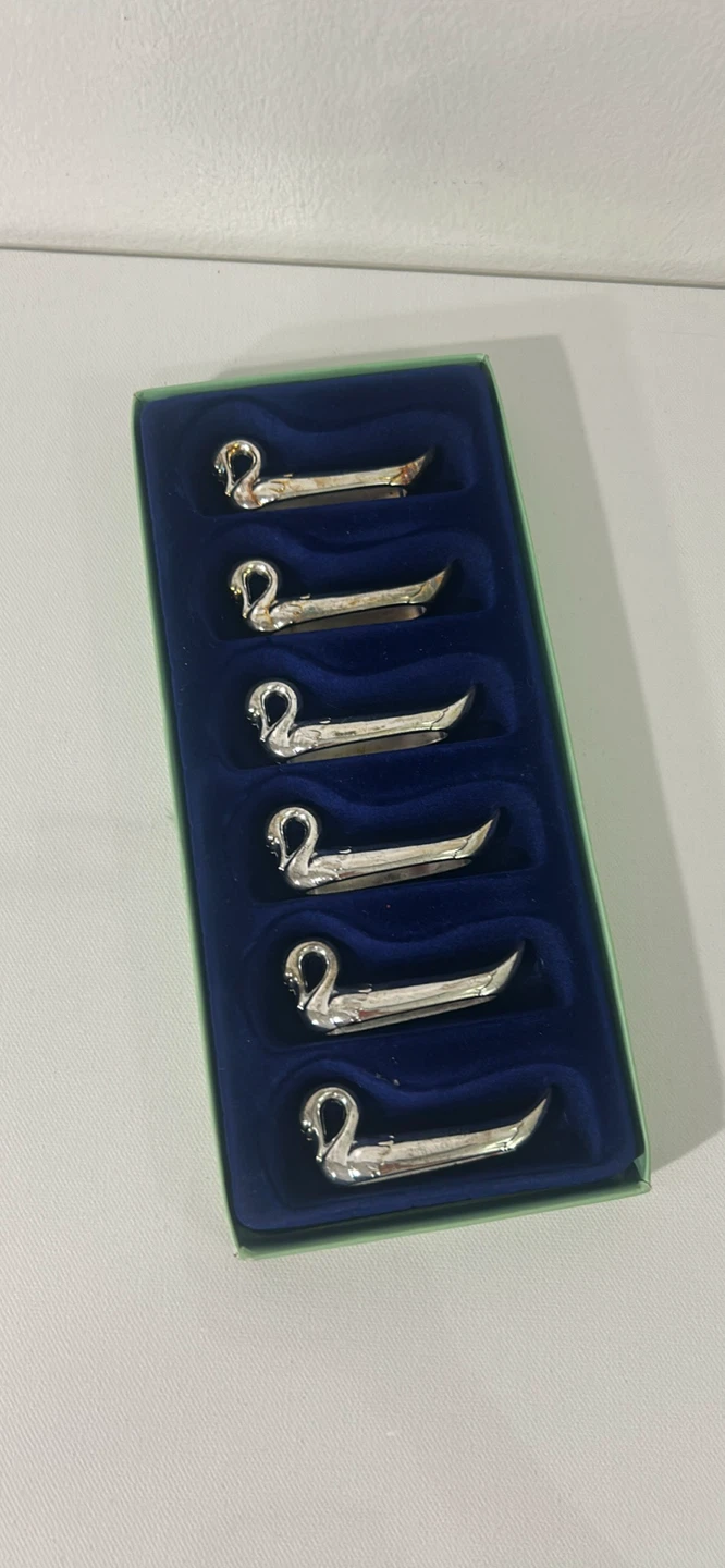 Set of 6 Silver Swan Chopstick Rests