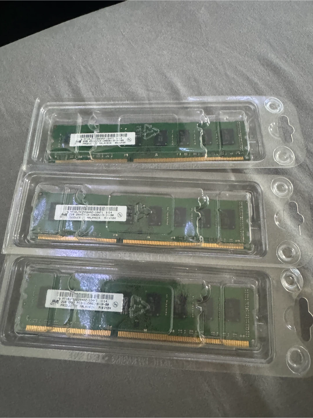 3× 2GB DDR3 Desktop RAM – Micron