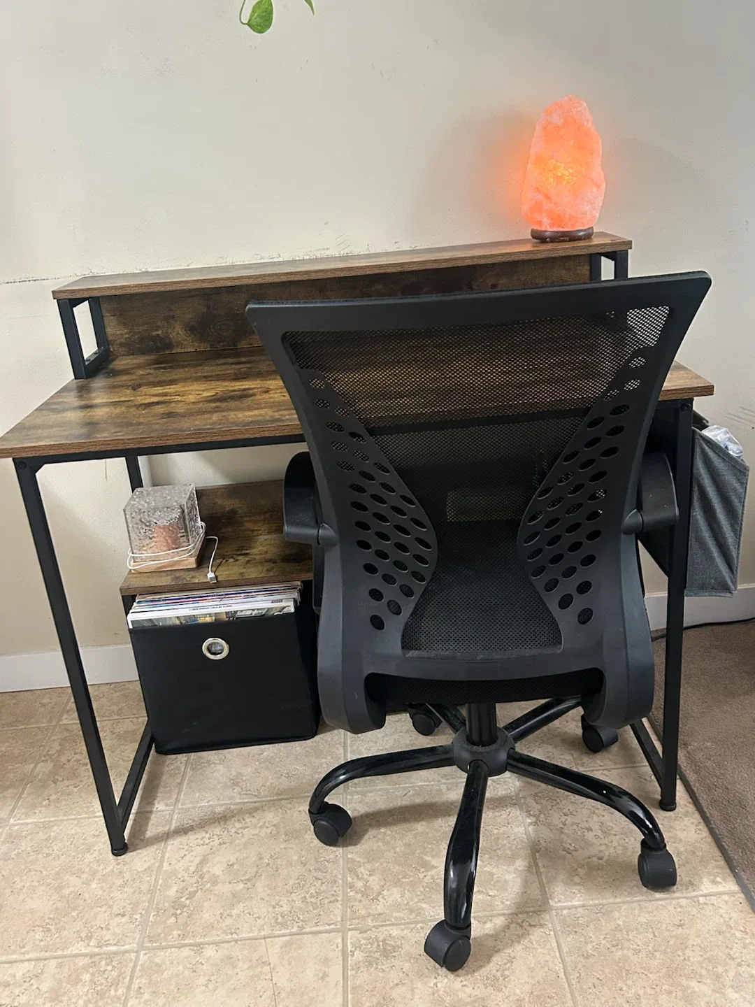 Desk & Chair
