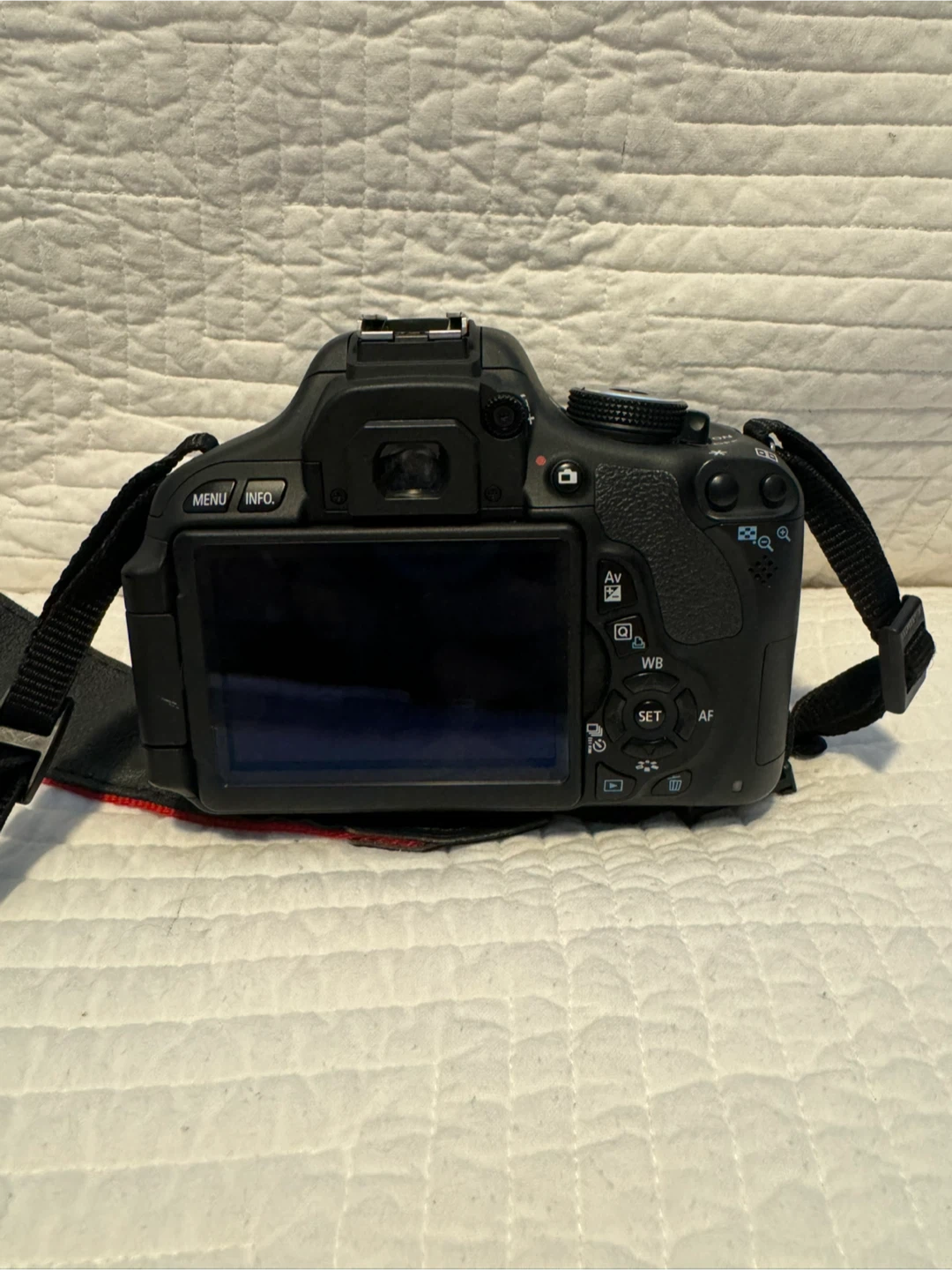 Canon EOS Rebel T3i Digital Camera with Bag and Lens - photo 2
