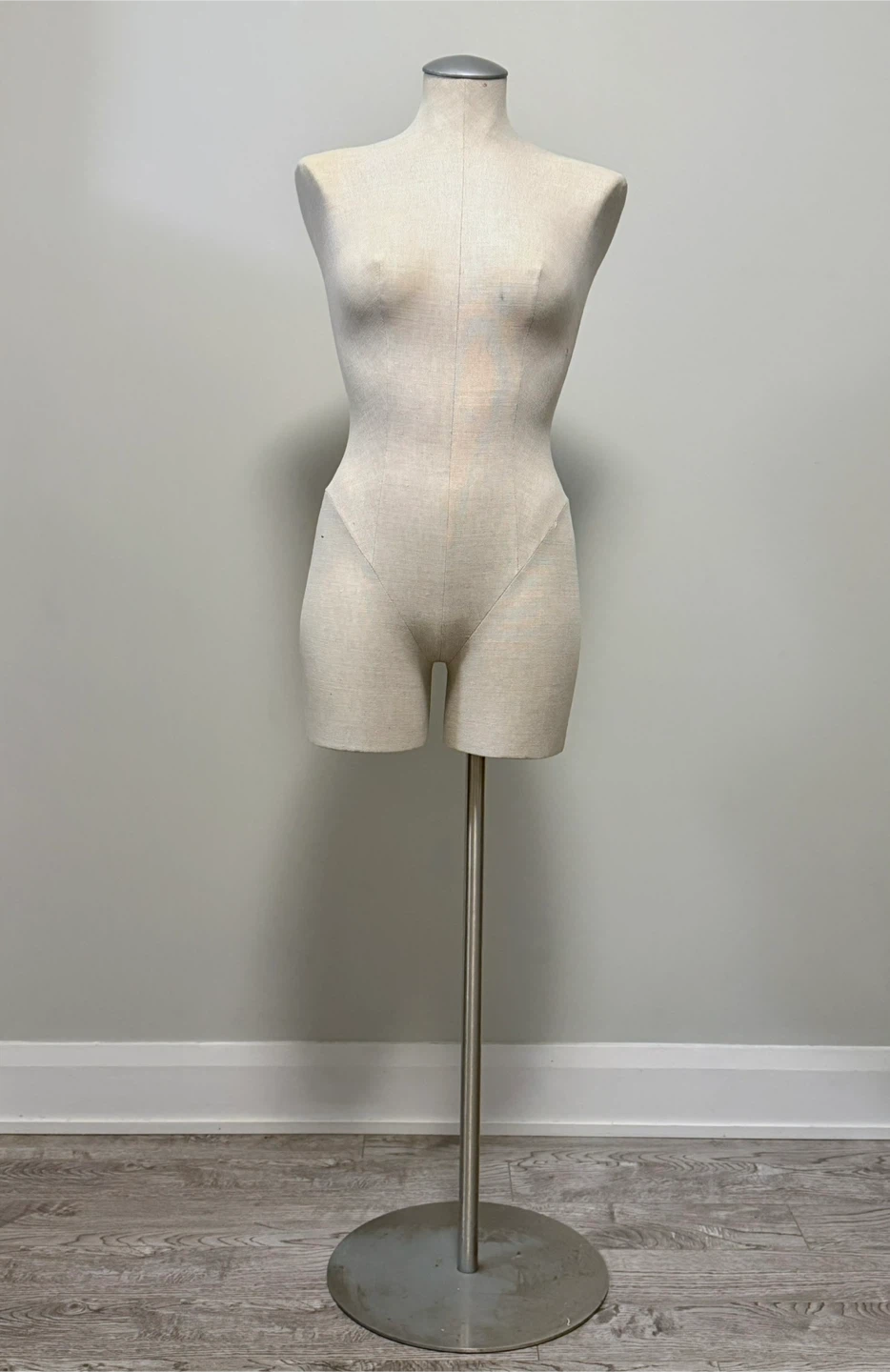 Female Mannequin Torso Dress Form - photo 3