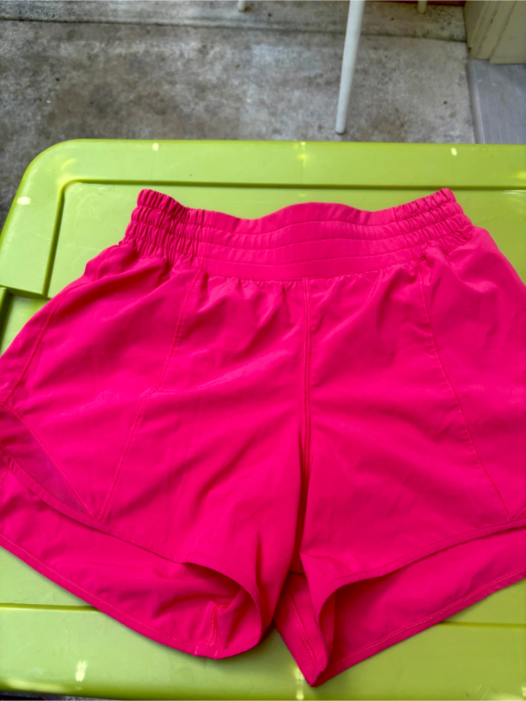 Lululemon Hotty Hot Shorts Size 4 Pink - photo 3