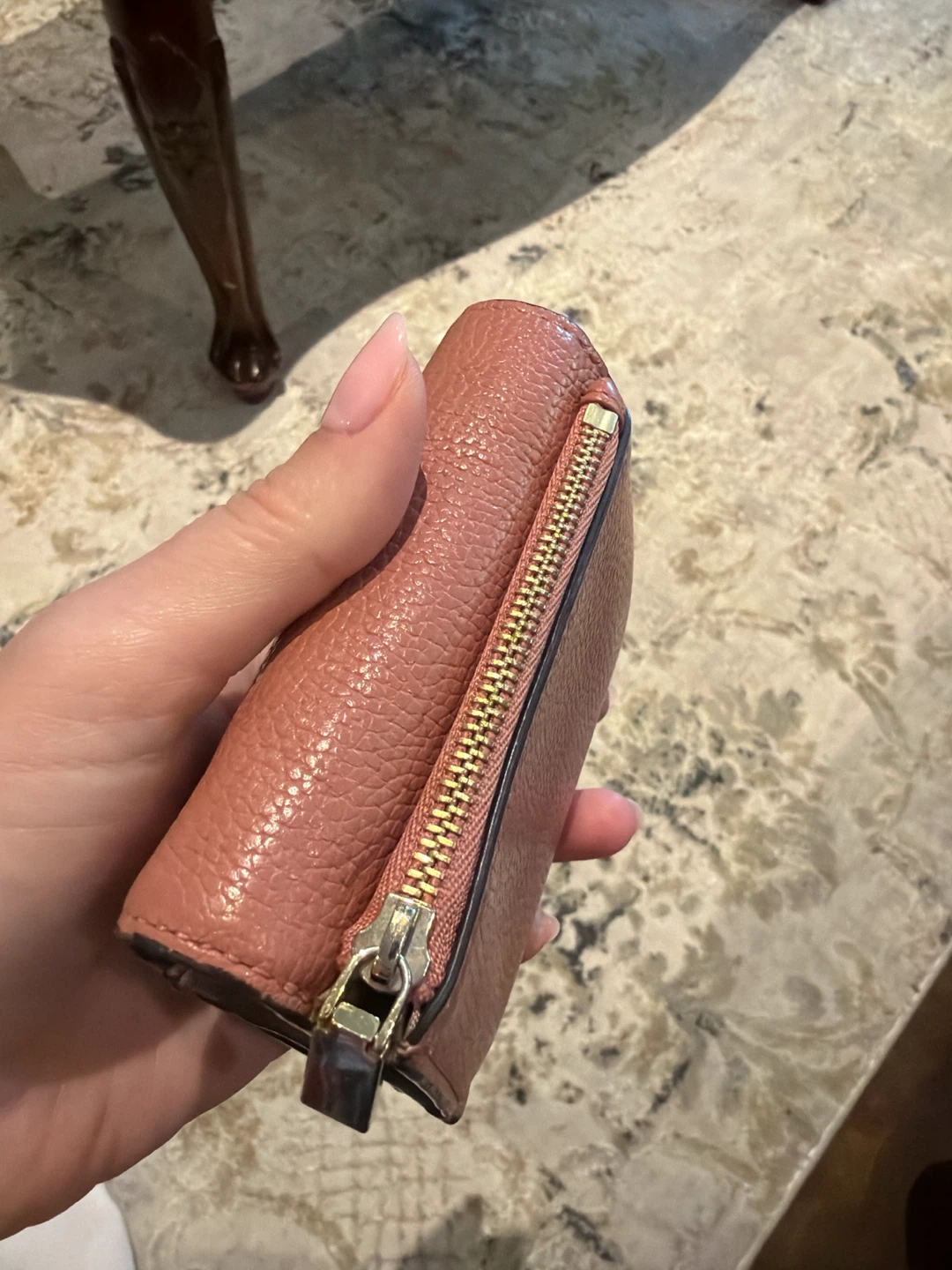 Michael Kors Pink Leather Bifold Wallet - photo 3