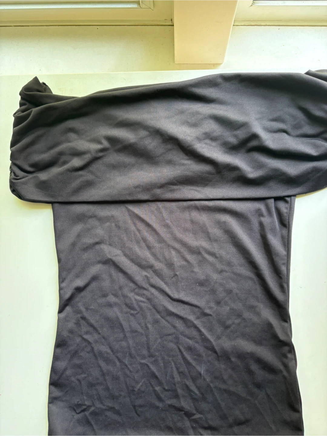 H&M Black Off-the-Shoulder Top