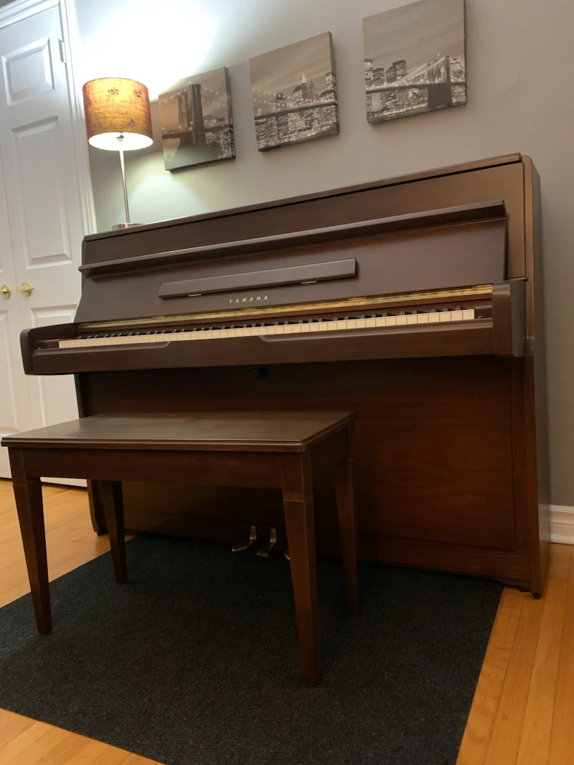 Yamaha model-M1 Upright Piano