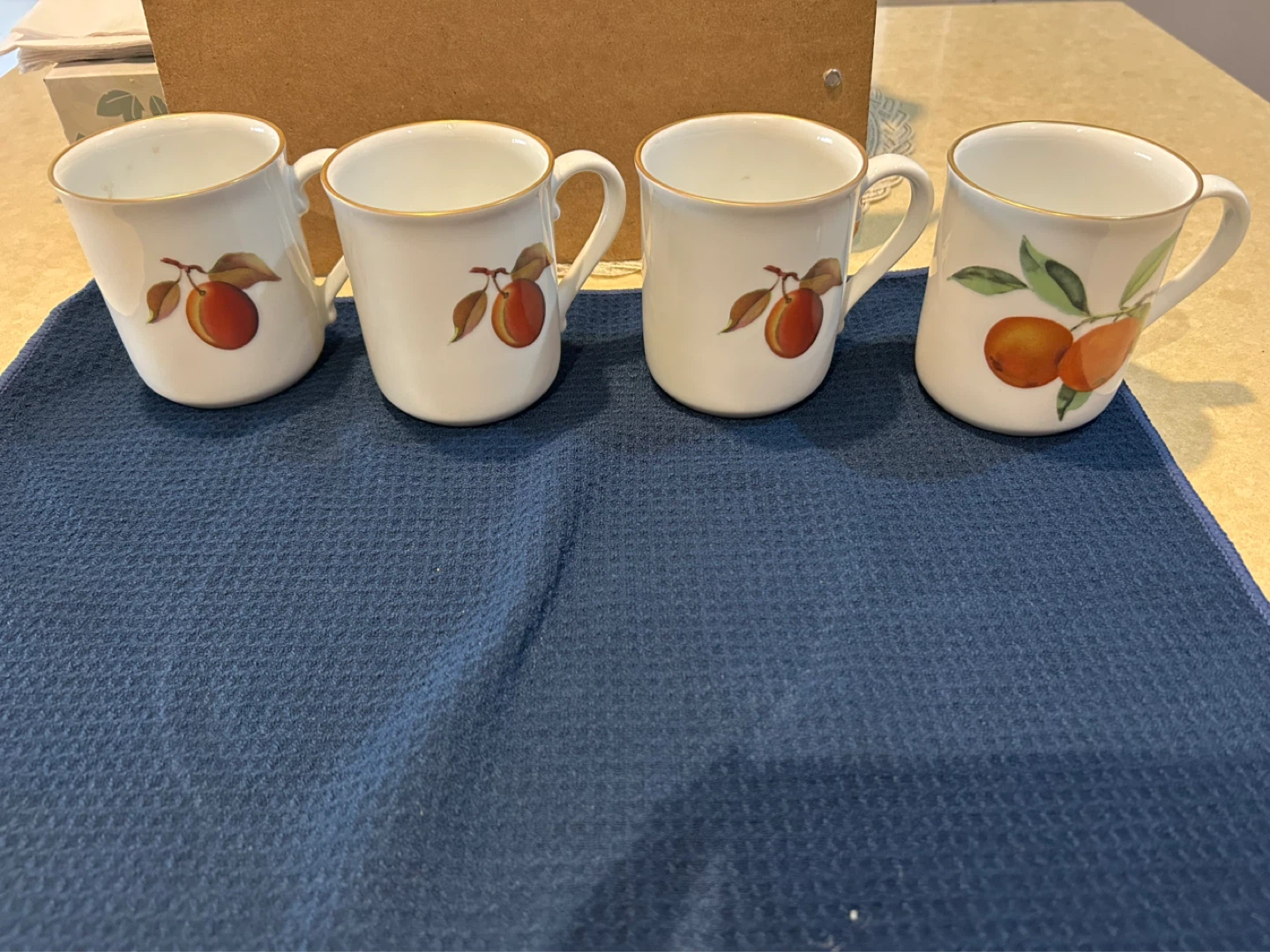 Set of 4 Royal Worcester Evesham  Fruit Design Mugs - photo 2