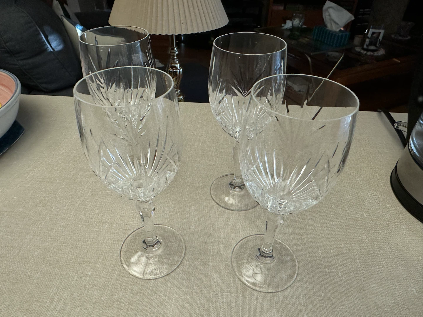 Set of 4 Crystal Wine Glasses