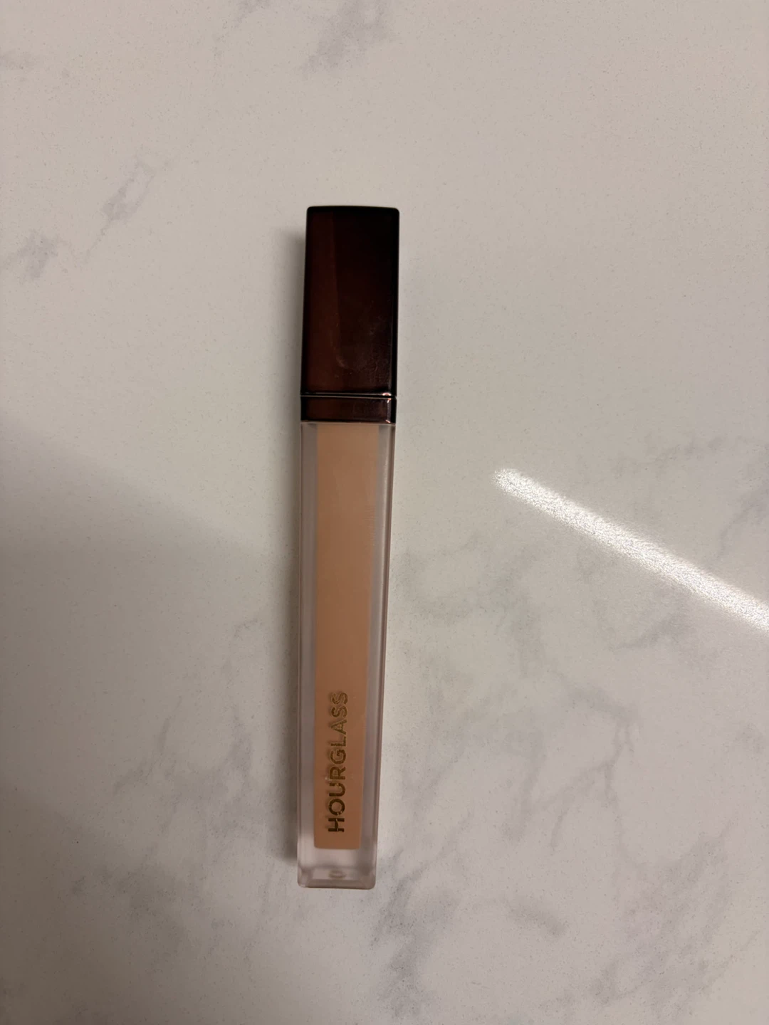 Hourglass Vanish Airbrush Concealer