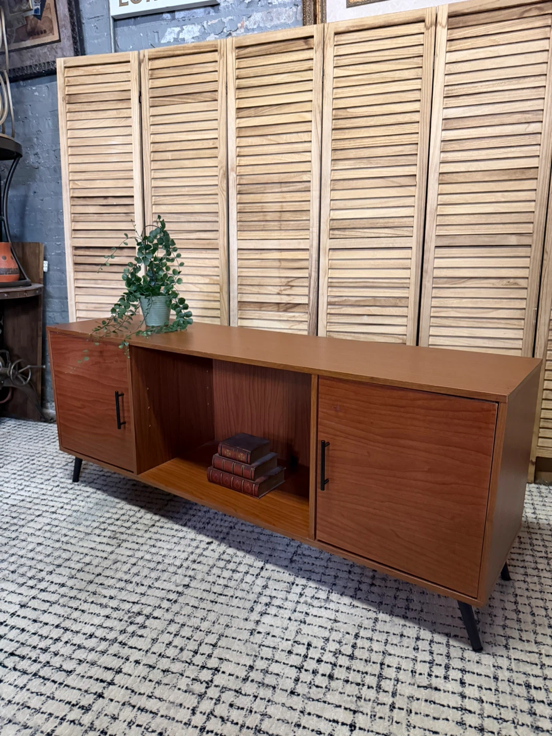 Mid-century modern TV Stand - photo 2