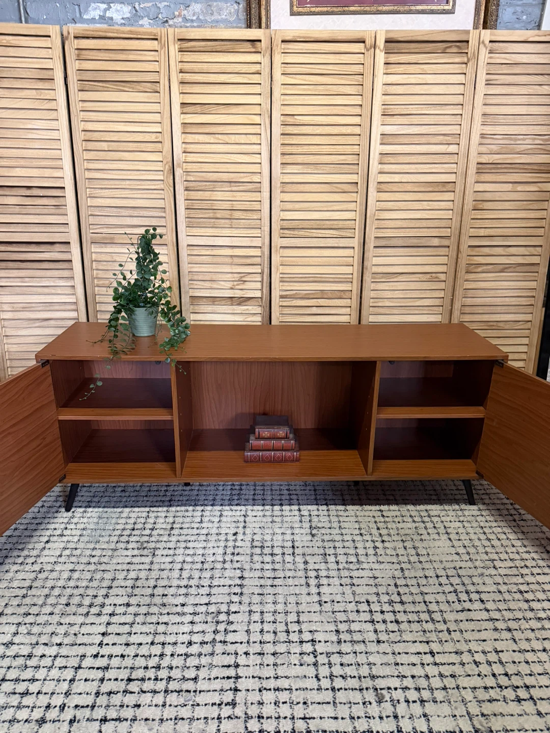 Mid-century modern TV Stand - photo 4