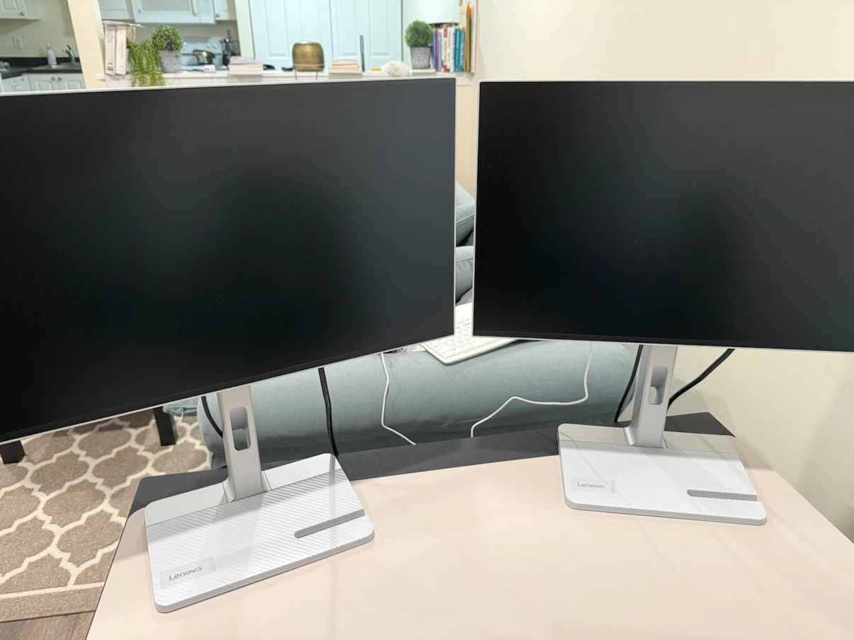 Lenovo Computer Monitors USB-C