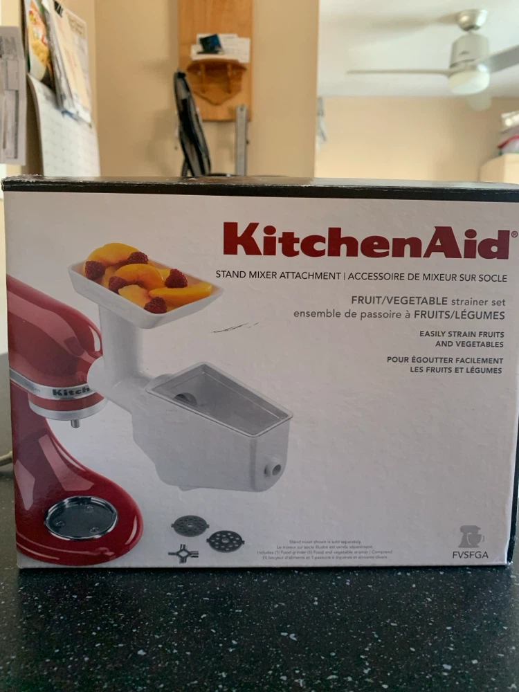 KitchenAid Fruit/Vegetable Strainer Set Attachment - photo 4