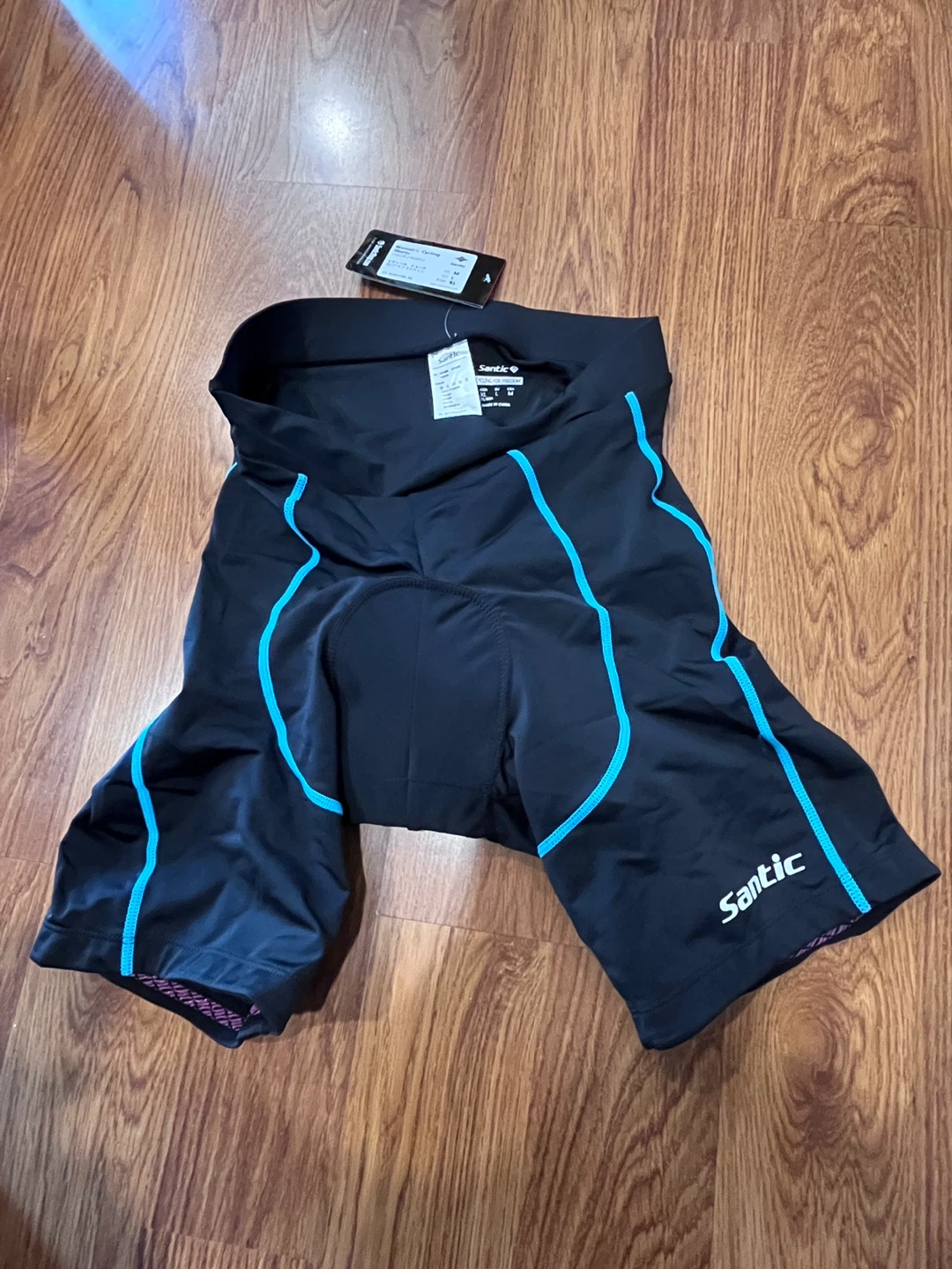 Women cycling shorts (M)