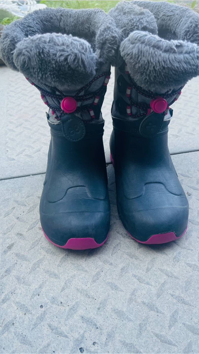 XMTN Kids Winter Boots Size 2