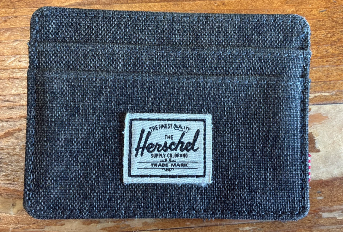 New Herschel Charlie Raven Crosshatch Card Holder